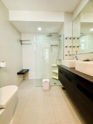 Pinetree Condominium (D10), Condominium #637705391